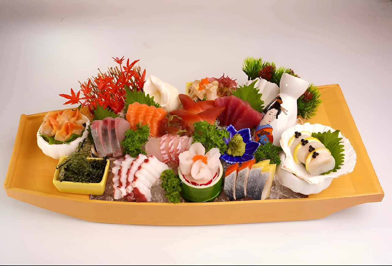 CÁ SỐNG THẬP CẨM DÀNH CHO 1 NGƯỜI (CHO 1-2 KHÁCH)/ ASSORTMENT/船盛り合わせC