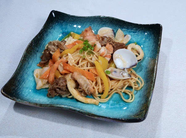 Mì Ý xào hải sản/SEAFOOD SPAGETTY/ シーフードスパゲティー